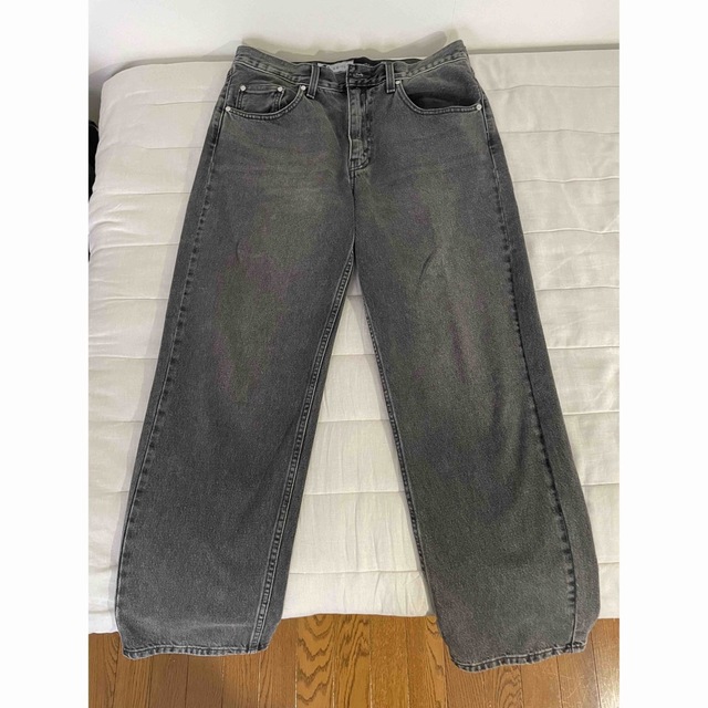 SILVER TAB（Levi's）(シルバータブ)の【Levi’s】「SILVER TAB」ルーズデニムパンツ 32inch メンズのパンツ(デニム/ジーンズ)の商品写真