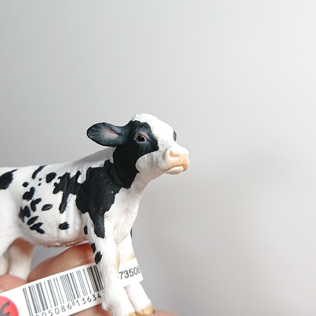 Schleich(シュライヒ)のシュライヒ  Schleich  牛  フィギュア  3点  セット インテリア/住まい/日用品のインテリア小物(置物)の商品写真