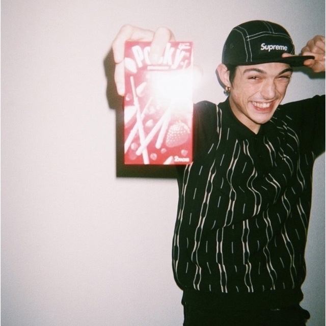 Supreme Vertical Stripe Knit L/S Polo トップス Supreme Vertical Stripe Knit L/S Polo トップス