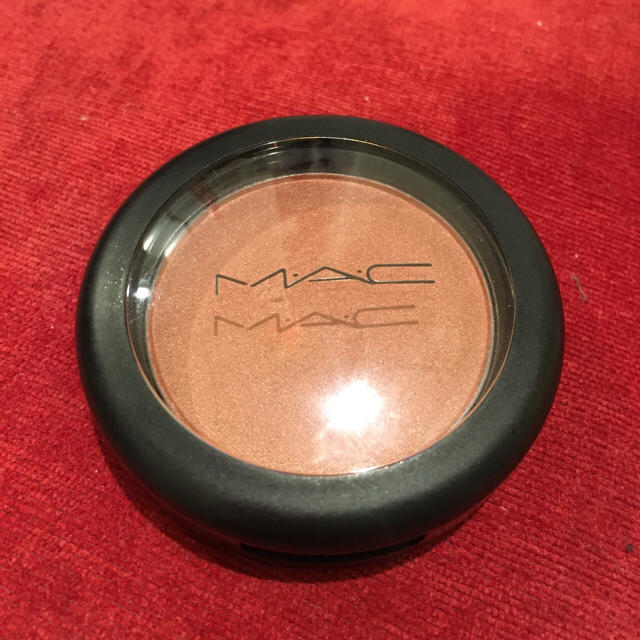 MAC(マック)のmac♡ピーチツイスト コスメ/美容のベースメイク/化粧品(チーク)の商品写真