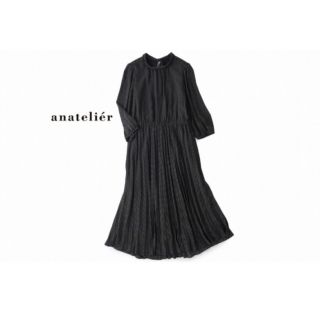 アナトリエ(anatelier)の【美品】人気アナトリエ☆プリーツワンピース☆水玉柄☆M(ロングワンピース/マキシワンピース)