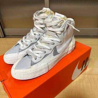 ナイキ(NIKE)のNike Sacai Blazer Mid ブレザー　ミッド　ホワイト　グレー(スニーカー)