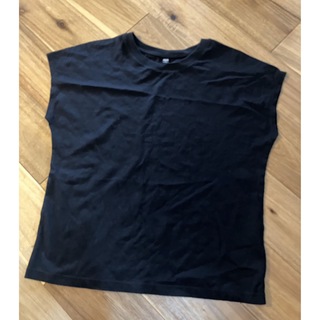 ユニクロ(UNIQLO)のユニクロ　フレンチスリーブTシャツ(Tシャツ(半袖/袖なし))