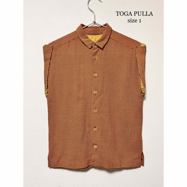 TOGA PULLA(トーガプルラ)のTOGA PULLA トーガプルラ ノースリーブシャツ レディースのトップス(シャツ/ブラウス(半袖/袖なし))の商品写真