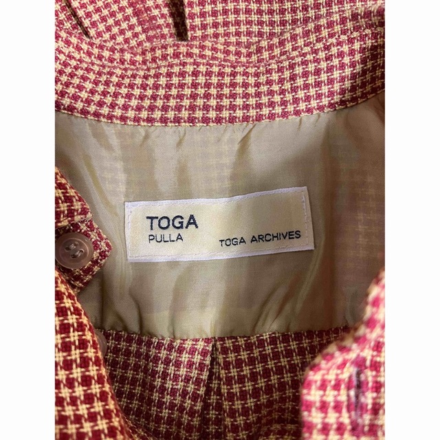 TOGA PULLA(トーガプルラ)のTOGA PULLA トーガプルラ ノースリーブシャツ レディースのトップス(シャツ/ブラウス(半袖/袖なし))の商品写真