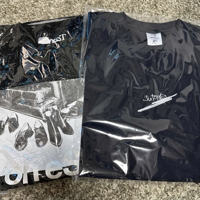 SixTONES on eST 慣声の法則 Tシャツ-