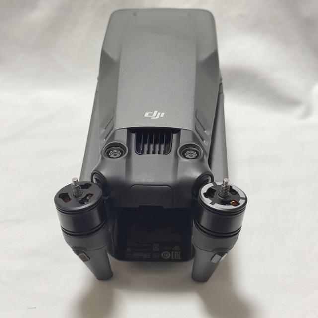 DJI Mavic3 ドローン 機体交換品 動作確認のみ エンタメ/ホビーのおもちゃ/ぬいぐるみ(ホビーラジコン)の商品写真