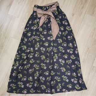 エトロ(ETRO)のETRO TOKYO  エトロ ラル 花柄 フレア ロングスカート ベルト(ロングスカート)