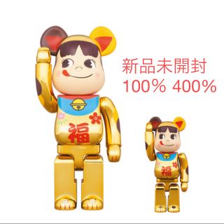 ベアブリック(BE@RBRICK)のBE@RBRICK 招き猫 ペコちゃん 福 金メッキ 100% & 400%(その他)