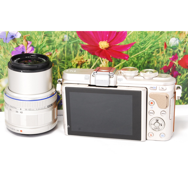 OLYMPUS - ❤️WiFi転送OK❤️人気商品❤️高画質❤️オリンパス E-PL8