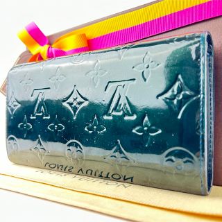 LOUIS VUITTON - 【レア】ルイヴィトン☆長財布☆深緑色