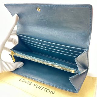 LOUIS VUITTON - 【レア】ルイヴィトン☆長財布☆深緑色☆モノグラム