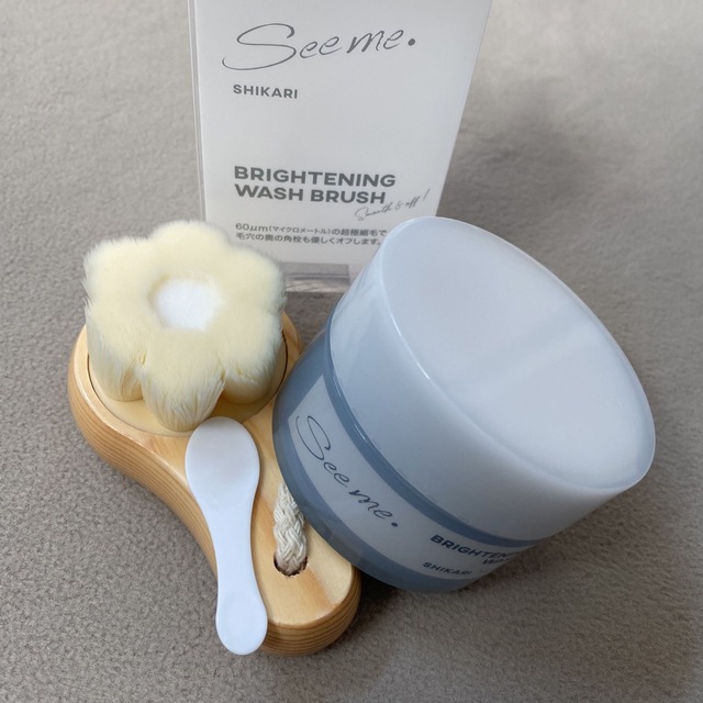 SHIKARI シカリ BRIGHTENING WASH 洗顔 セットの通販 by NINON's shop ... シカリ BRIGHTENING WASH