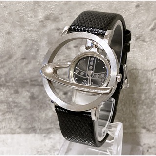 ヴィヴィアン(Vivienne Westwood) 時計（シルバー/銀色系）の通販 300 