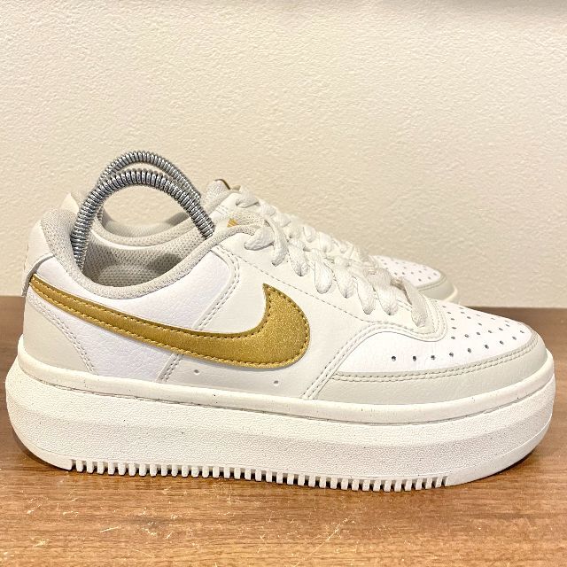 NIKE - NIKE COURT VISION ALTA ナイキ コート ビジョン 厚底の通販 by
