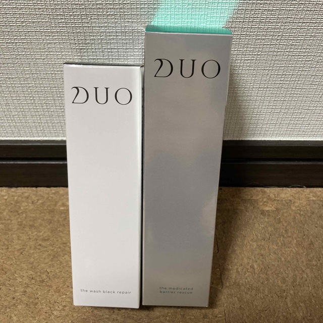 銀座での販売 DUO デュオザ薬用バリアレスキュー大容量90ml、洗顔