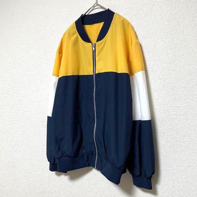 WORKS. 2822 薄手ブルゾン ジャンパー ジャケット バイカラーの通販 by とことこ 中古 サブリナ丈 ケミカル ダメージ デニムパンツ