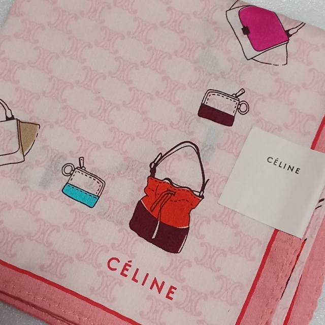 celine(セリーヌ)の値下げ📌セリーヌ☆大判ハンカチ👜 レディースのファッション小物(ハンカチ)の商品写真