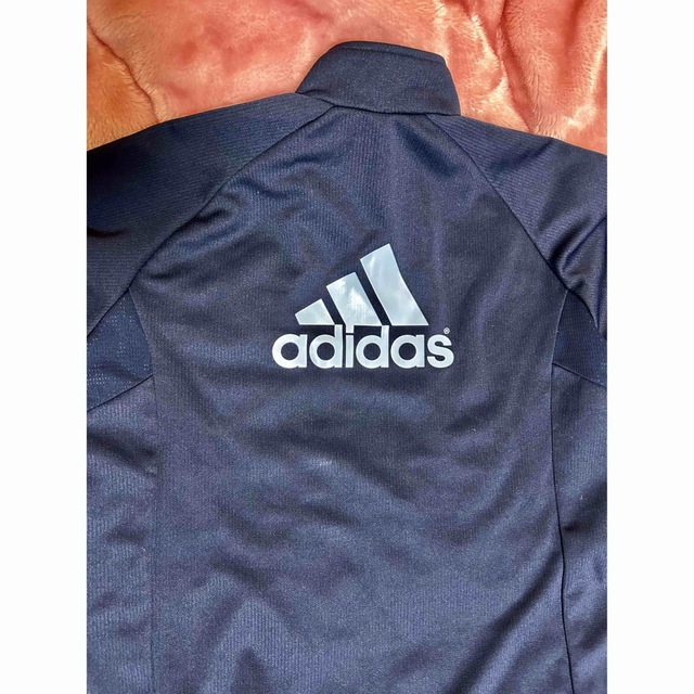 adidas(アディダス)のadidas ジャージ キッズ/ベビー/マタニティのキッズ服男の子用(90cm~)(ジャケット/上着)の商品写真