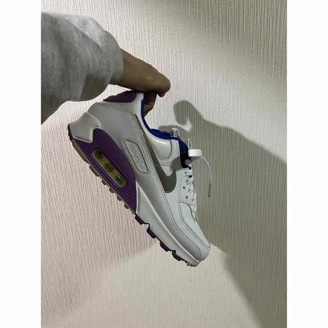 週末まで値下げ‼️AIR MAX90イースター