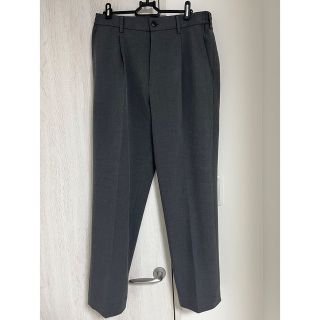 ユニクロ(UNIQLO)のUNIQLO タックワイドパンツ グレー M(スラックス)