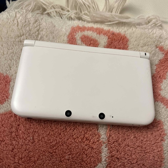 ニンテンドー 3DS LL 本体  綺麗 ホワイト 任天堂 ゲーム機