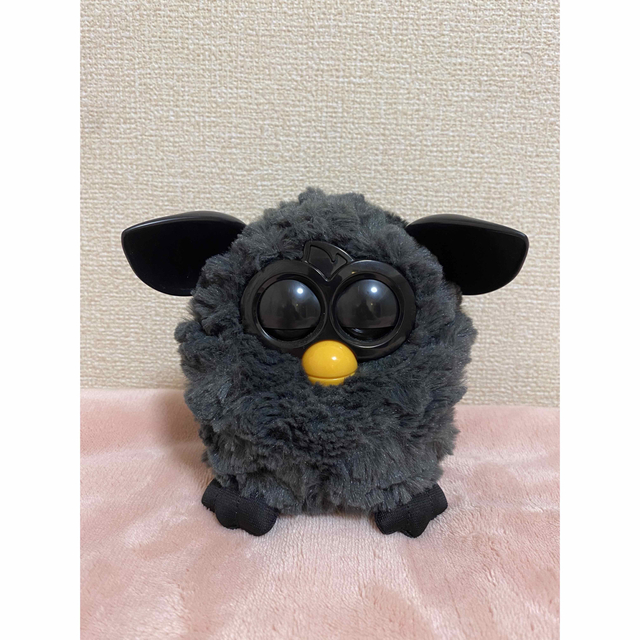 【レア品】ファービー ビターブラック【稼動品】 エンタメ/ホビーのおもちゃ/ぬいぐるみ(キャラクターグッズ)の商品写真