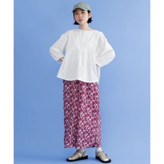 メルロー(merlot)の新品 merlot 花柄ウエストフリルパンツ(カジュアルパンツ)