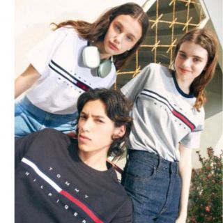 トミーヒルフィガー(TOMMY HILFIGER)のトミーヒルフィガー　白Tシャツ(Tシャツ(半袖/袖なし))