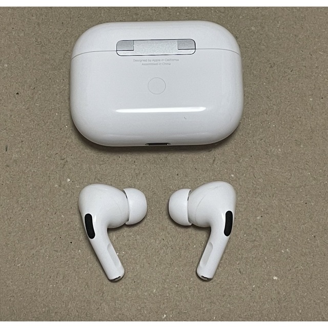 Apple(アップル)の【純正品】アップル AirPods Pro MLWK3J/A スマホ/家電/カメラのオーディオ機器(ヘッドフォン/イヤフォン)の商品写真