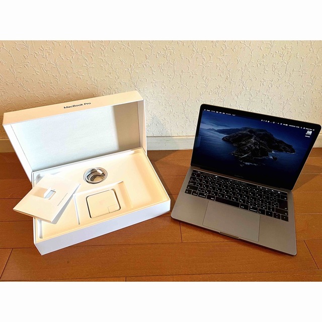 100%新品新作 MacBook pro 13インチ 2018 メモリ16GB SSD512GB D0ORc ...