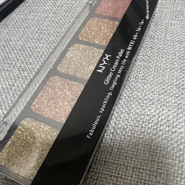 NYX(エヌワイエックス)の❤️NYX グリッター クリーム パレット2点セット全10色❤️ コスメ/美容のベースメイク/化粧品(アイシャドウ)の商品写真