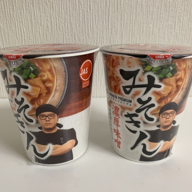 日清食品(ニッシンショクヒン)のみそきん 食品/飲料/酒の加工食品(インスタント食品)の商品写真