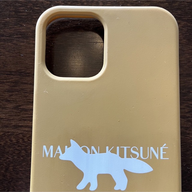 MAISON KITSUNE'(メゾンキツネ)のiPhone12・Pro スマホケース　ショルダー　MAISON KITSUNE スマホ/家電/カメラのスマホアクセサリー(iPhoneケース)の商品写真