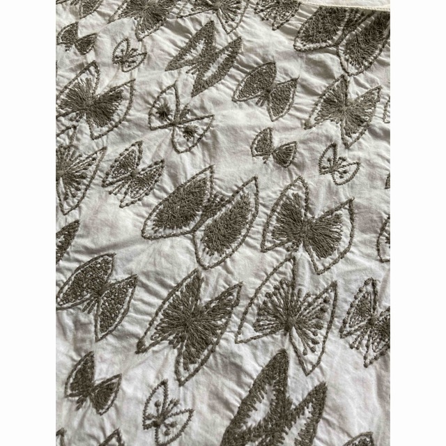 mina perhonen - ミナペルホネンホワイトブラウスかぶりサイズ36刺繍
