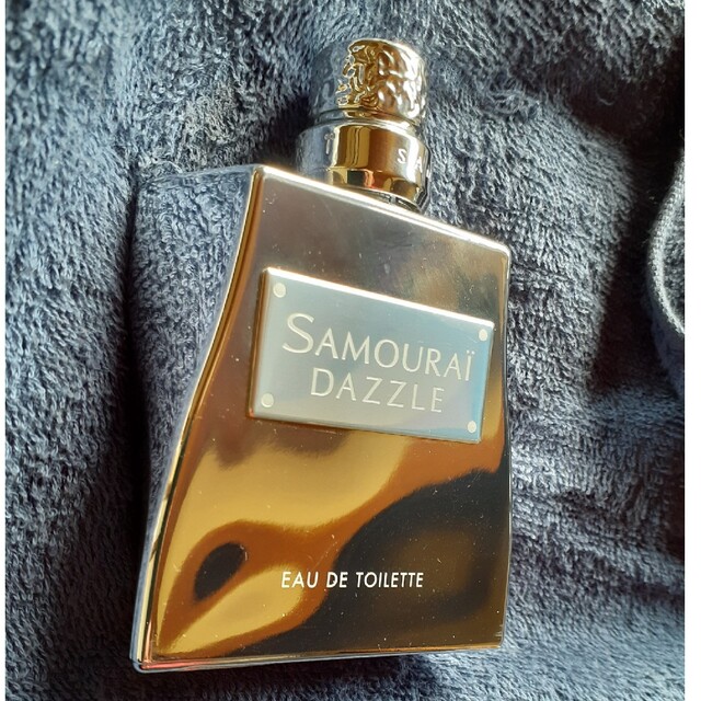 SAMOURAI(サムライ)のサムライ　ダズル　100ml コスメ/美容の香水(ユニセックス)の商品写真