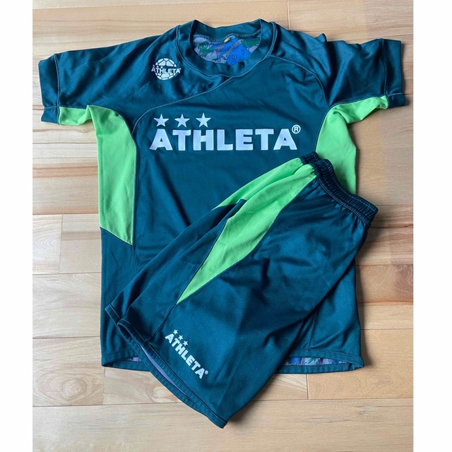 ATHLETA(アスレタ)のアスレタ☆リバーシブル140 スポーツ/アウトドアのサッカー/フットサル(ウェア)の商品写真