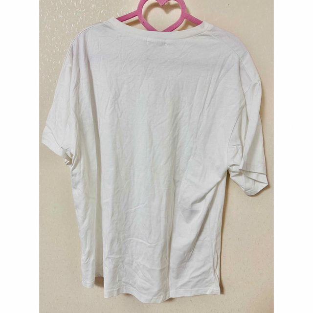 areeam ロゴTシャツ　ホワイト レディースのトップス(Tシャツ(半袖/袖なし))の商品写真
