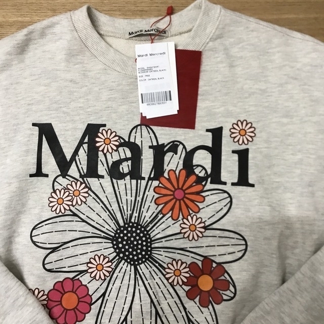 新品　Mardi Mercredi フラワー　スウェット 中町綾着用　韓国限定