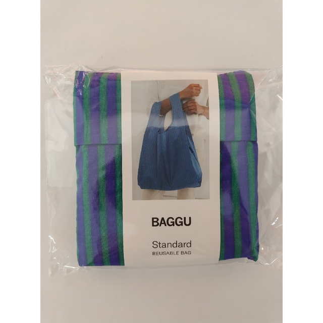 BAGGU(バグゥ)のBAGGU　エコバッグ　スタンダード　コバルト×ジェイド　ストライプ　新品未使用 レディースのバッグ(エコバッグ)の商品写真