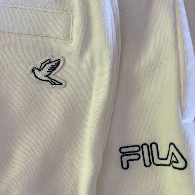 FILA(フィラ)のFILA BTS コラボ　ジョガーパンツ レディースのパンツ(カジュアルパンツ)の商品写真