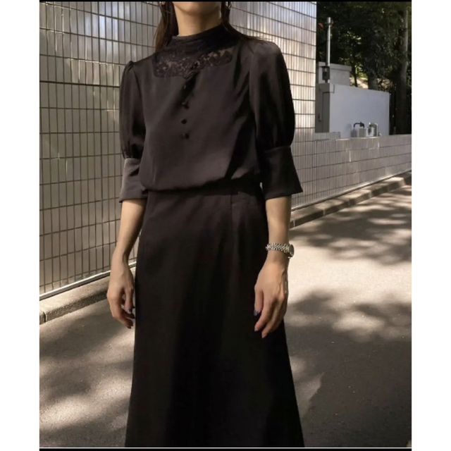 完売新品 Ameri DECOLLETE LACE EMPIRE DRESS
