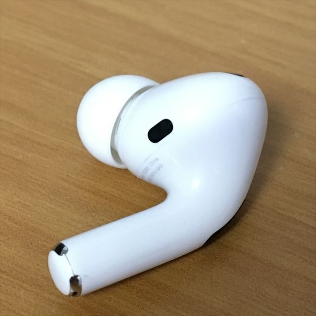 Apple(アップル)のApple純正 AirPods Pro イヤホン本体 片耳 右（R） A2083 スマホ/家電/カメラのオーディオ機器(ヘッドフォン/イヤフォン)の商品写真