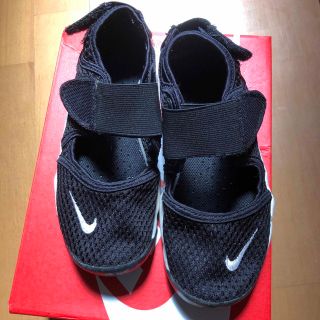 ナイキ(NIKE)のm.m.様専用☆NIKE キッズ エアリフト 黒 20cm(サンダル)