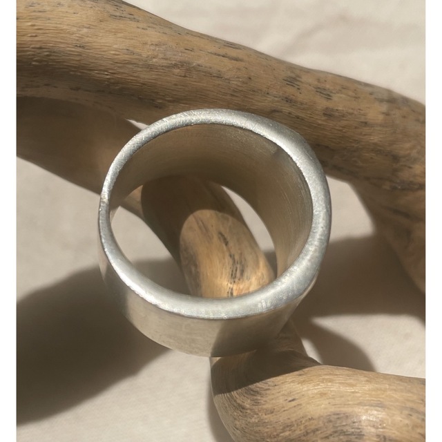 232はbイち カレン族　シルバーリング　ヴィンテージ　民族手作りアクセサリーウ メンズのアクセサリー(リング(指輪))の商品写真