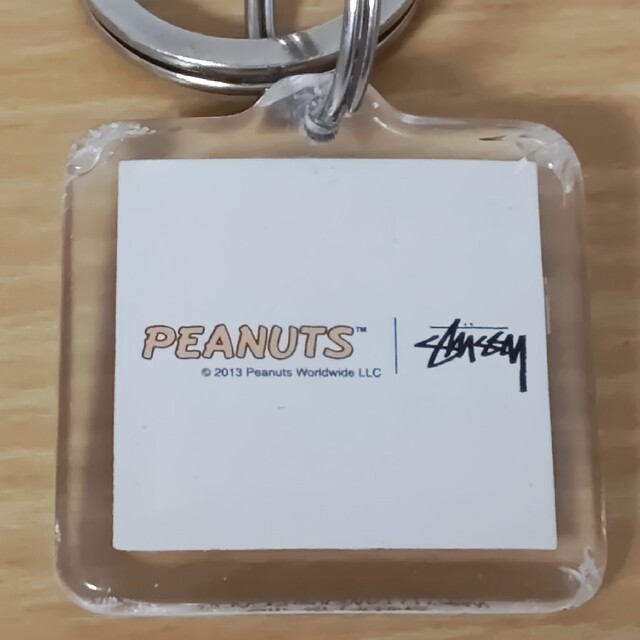 STUSSY(ステューシー)の激レア限定コラボ☆ステューシー×スヌーピーSTUSSYキーホルダーpeanuts メンズのファッション小物(キーホルダー)の商品写真