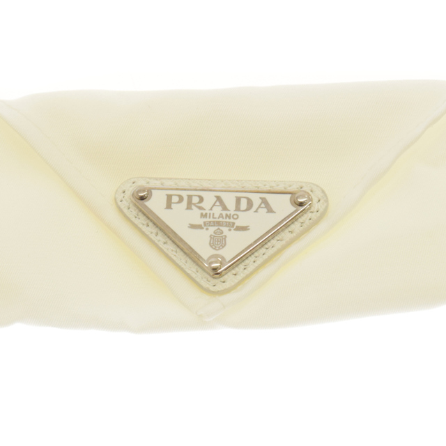 PRADA プラダ RE-NYLON TRIANGLE SCARF 2FF036 リナイロントライアングルスカーフ 三角ロゴプレートナイロン三角巾 バッグ用スカーフ ホワイト