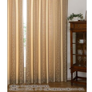クラシックな唐草柄のジャガード織りカーテン 幅１００ｃｍｘ丈２００cm  ２枚(カーテン)
