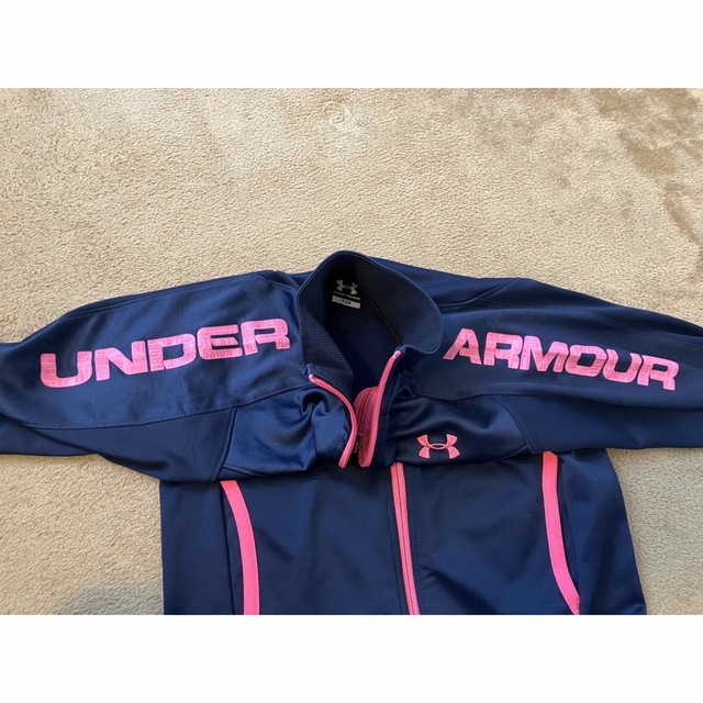 UNDER ARMOUR(アンダーアーマー)のアンダーアーマー　ジャージ　ysm キッズ/ベビー/マタニティのキッズ服女の子用(90cm~)(ジャケット/上着)の商品写真