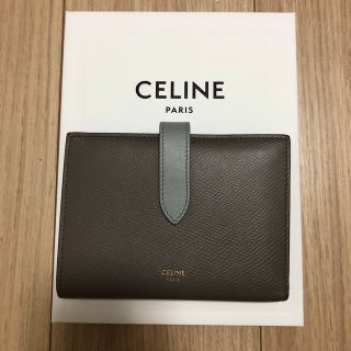 セリーヌ(celine)のセリーヌ　ミディアム ストラップウォレット ぺブル / ミネラル(財布)